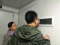 说明: F:\2017-2018\工作\2018.10超净室培训\2019.3照片\微信图片_20190328102604.jpg